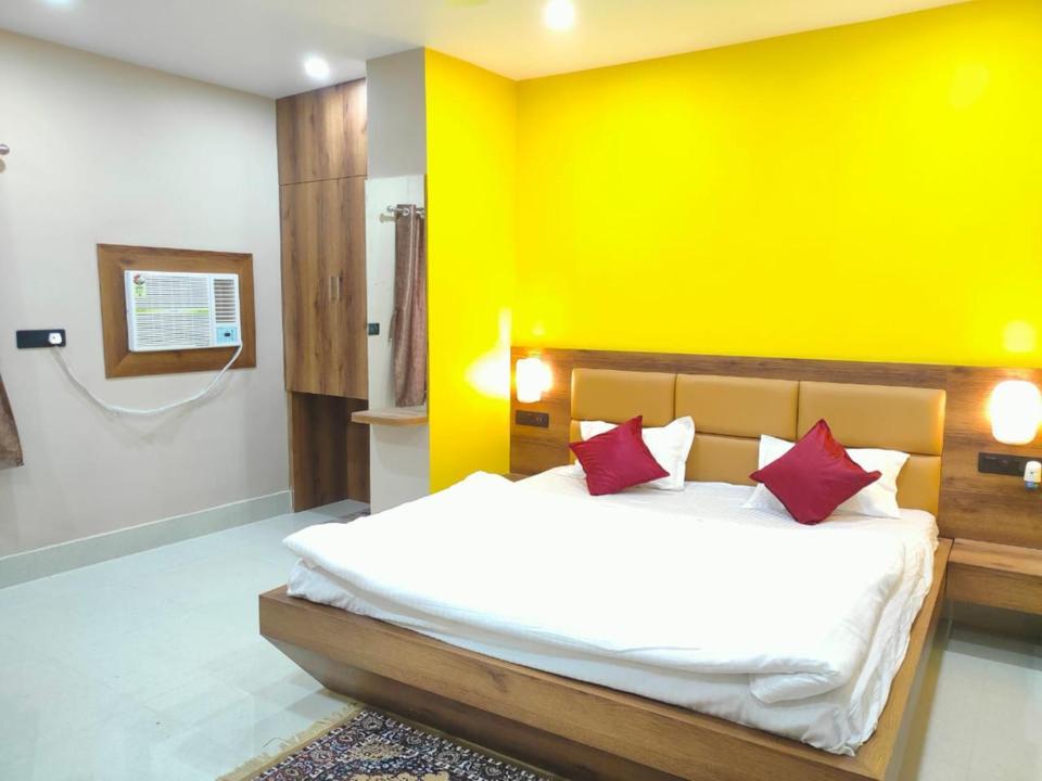 Hotel Vaishnavi Near Baba Dham Temple Deoghar Luaran gambar